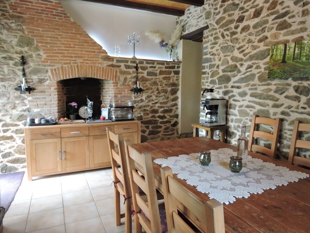 The Alpaca B&B Chalais  Exterior photo